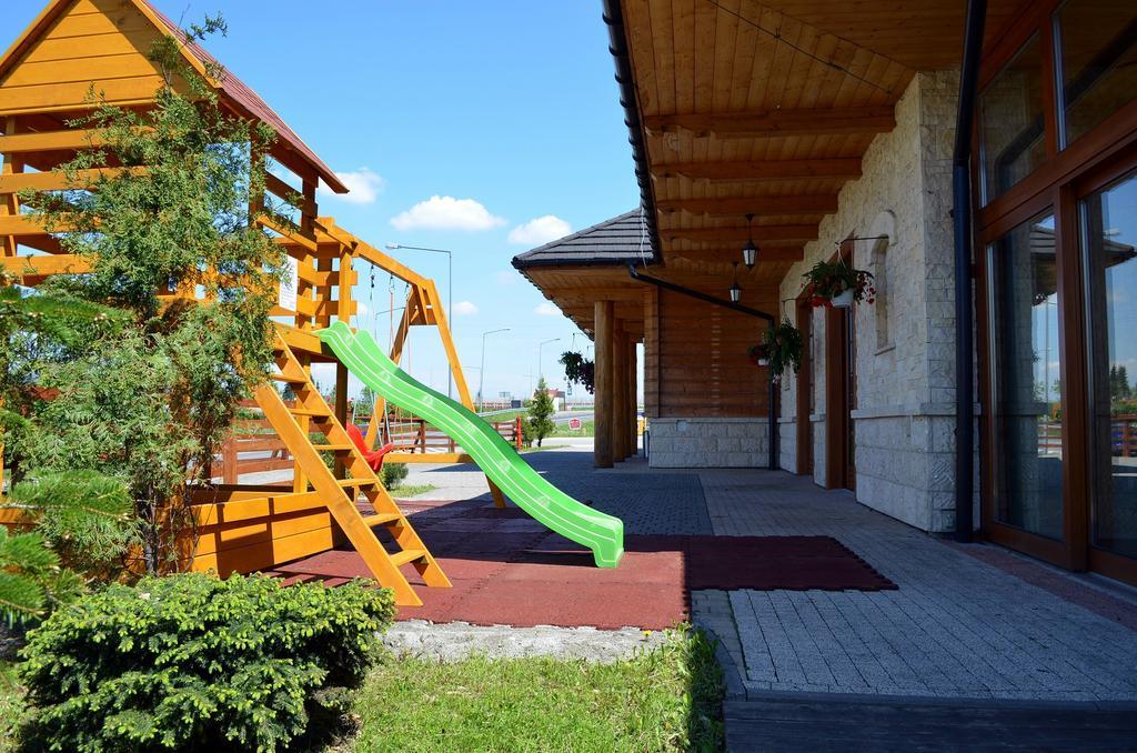 Dwor Świętoszówka Exterior foto